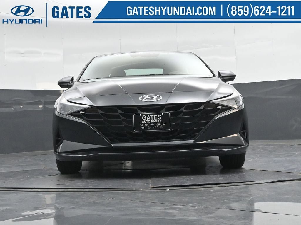 Certified 2021 Hyundai Elantra SE image 35