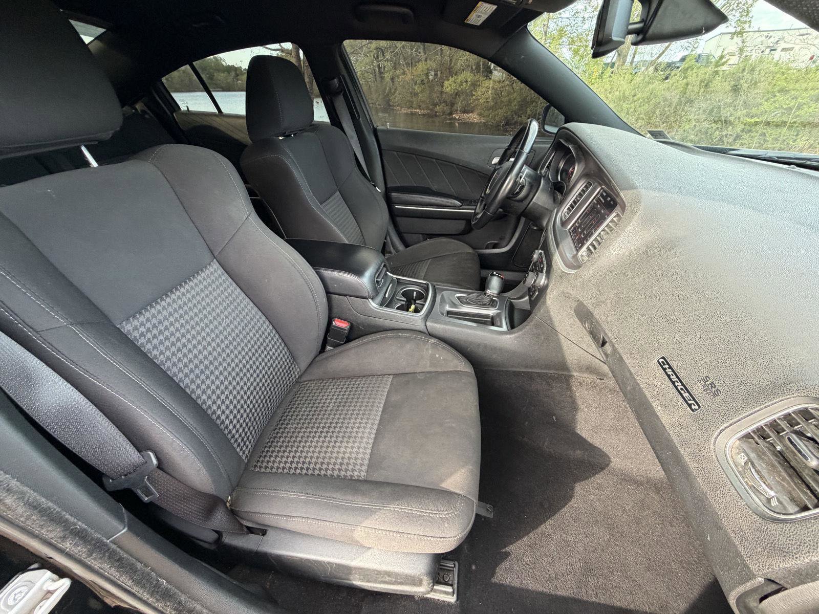 Used 2019 Dodge Charger GT image 13