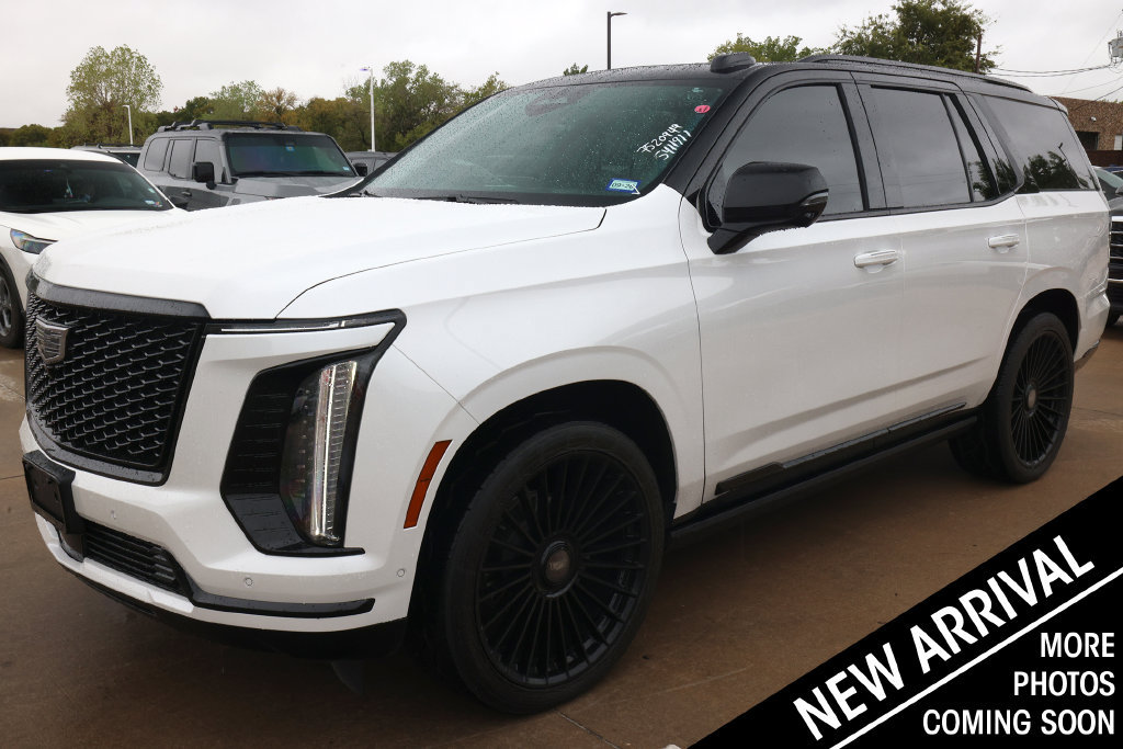 Used 2025 Cadillac Escalade Sport Platinum AWD/4WD image 1
