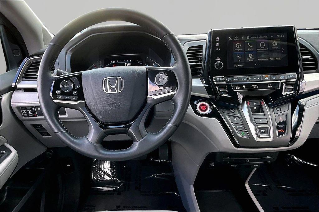 Used 2023 Honda Odyssey Touring image 9