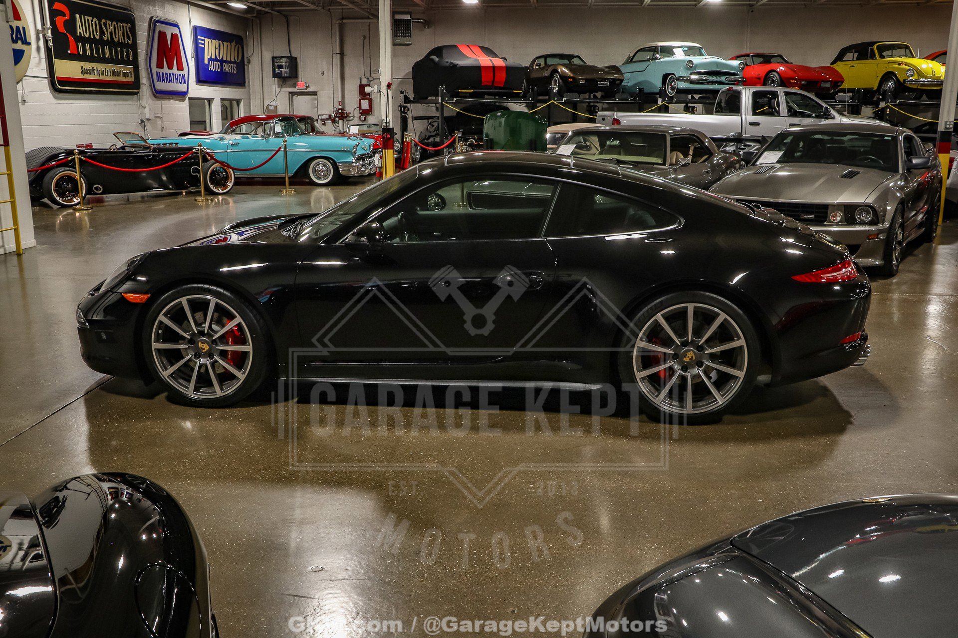 Used 2015 Porsche 911 Carrera 4S image 18