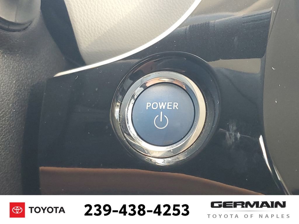 Used 2018 Toyota Prius Two FWD image 34