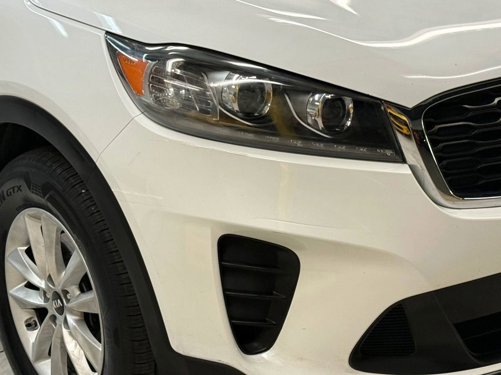 Used 2019 Kia Sorento LX w/ LX Convenience Package image 6