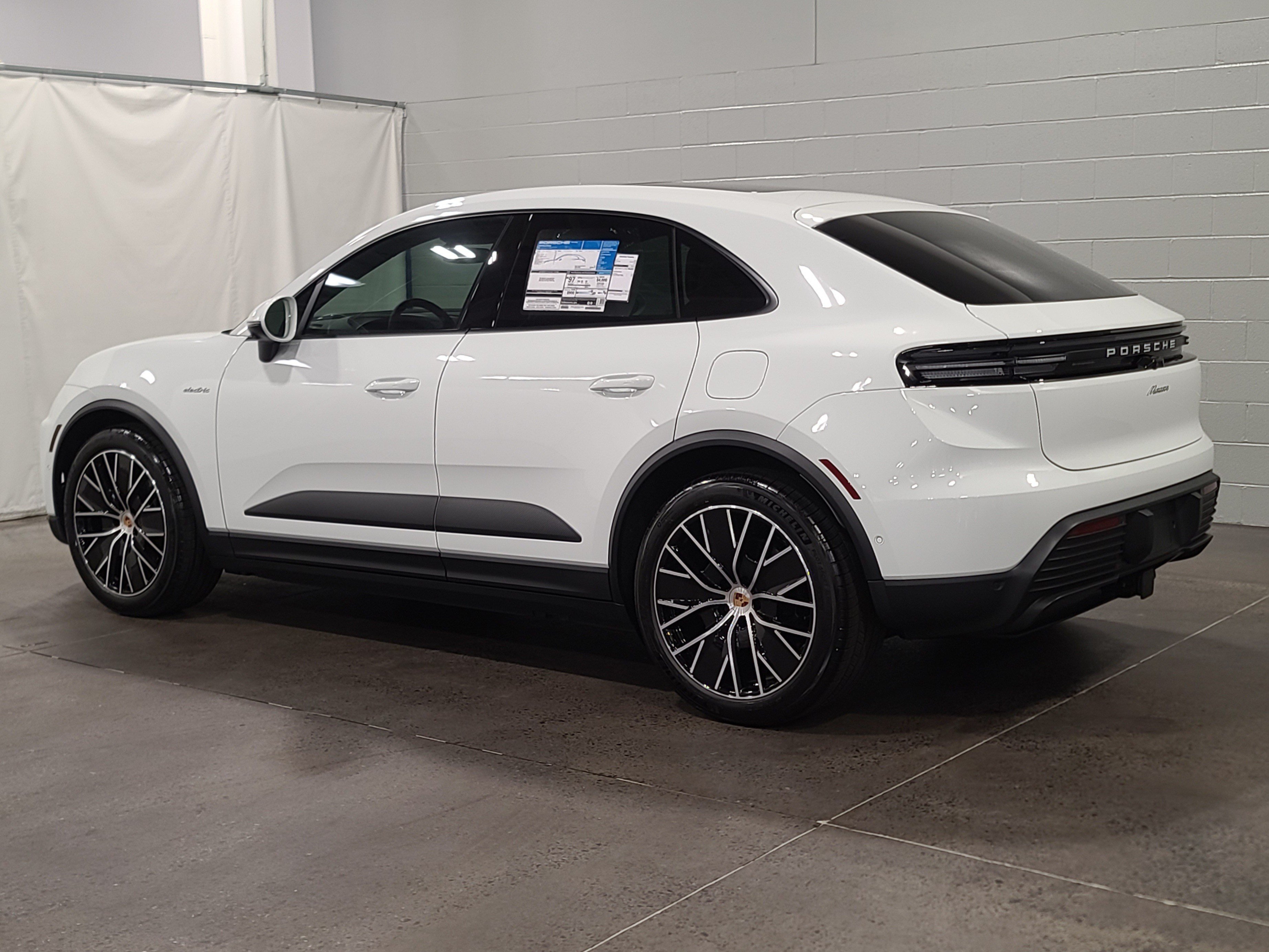 New 2026 Porsche Macan Electric RWD image 3