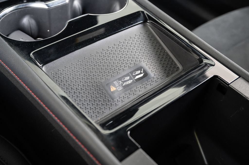 Used 2024 Chevrolet Blazer EV RS RWD image 33