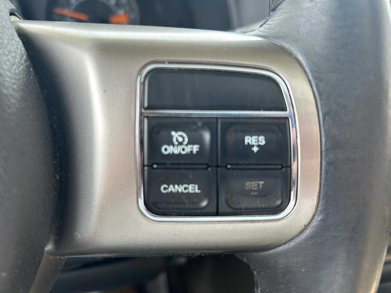 Used 2015 Jeep Patriot Latitude w/ Sun/Sound Group AWD/4WD image 20