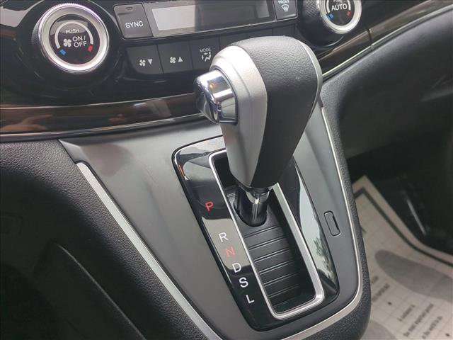 Used 2016 Honda CR-V Touring image 12