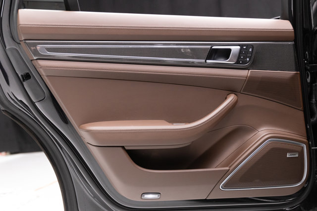 Used 2023 Porsche Panamera 4S Executive image 56