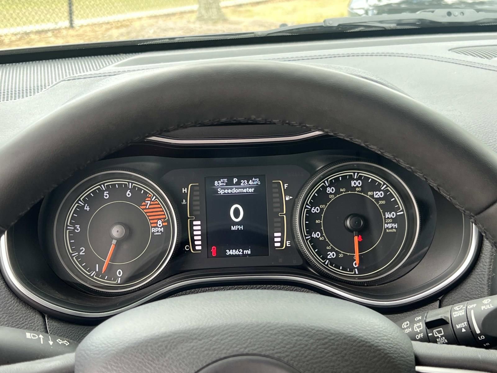 Used 2022 Jeep Cherokee Latitude AWD/4WD image 27