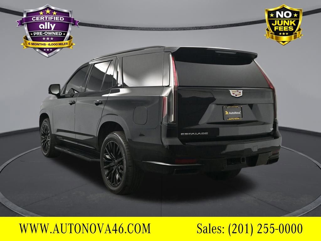 Used 2021 Cadillac Escalade Sport w/ LPO, Illumination Package image 4