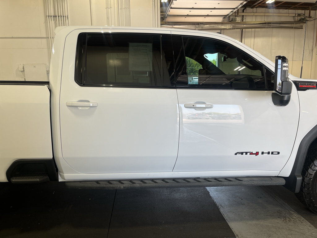 Used 2026 GMC Sierra 3500 AT4 w/ AT4 Premium Plus Package AWD/4WD image 5