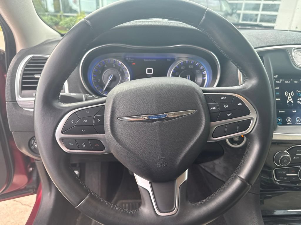 Used 2017 Chrysler 300 Limited w/ 300 Premium Group AWD/4WD image 12