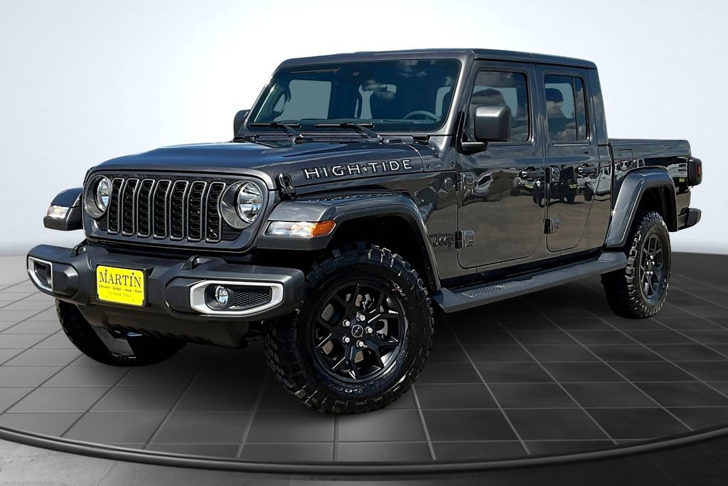 New 2025 Jeep Gladiator Sport image 2