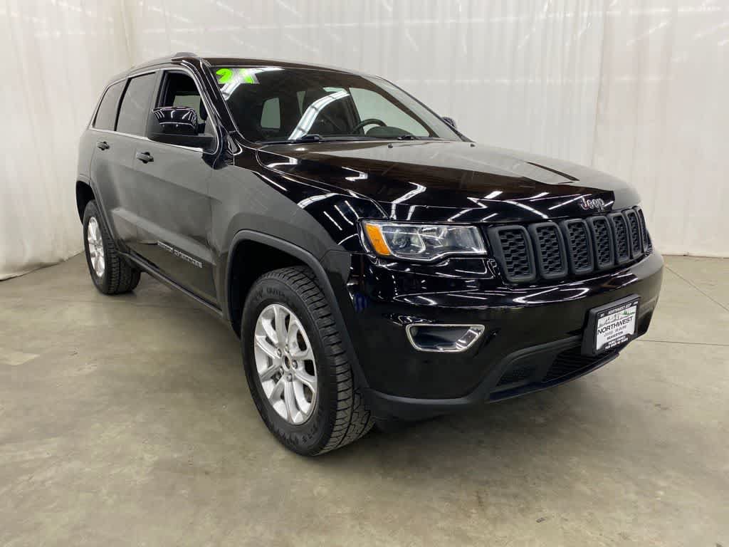 Used 2021 Jeep Grand Cherokee Laredo w/ Security & Convenience Group AWD/4WD image 8