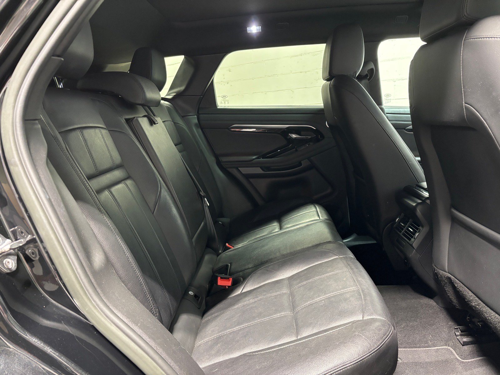 Used 2023 Land Rover Range Rover Evoque SE AWD/4WD image 39