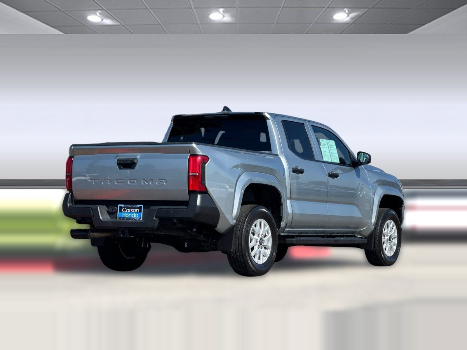 Used 2024 Toyota Tacoma SR RWD image 9