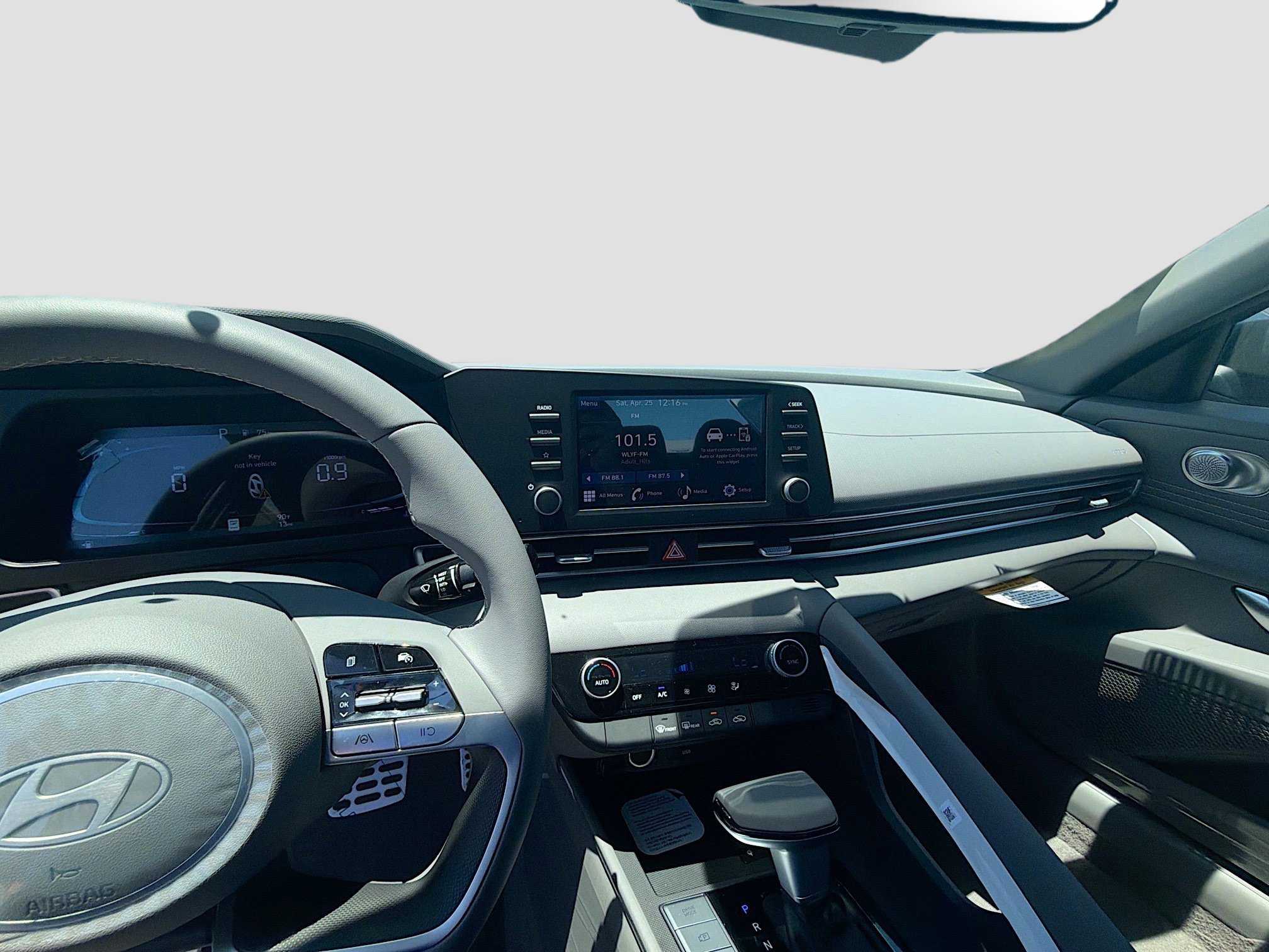New 2026 Hyundai Elantra Sport FWD image 10