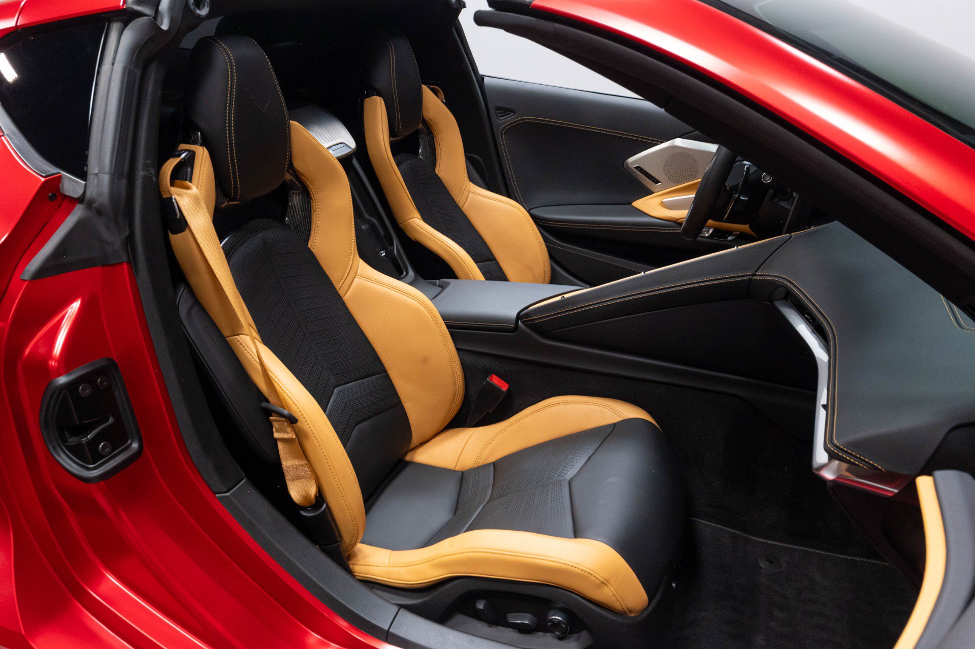 Used 2022 Chevrolet Corvette Stingray Preferred Cpe w/ Z51 Performance Package RWD image 45