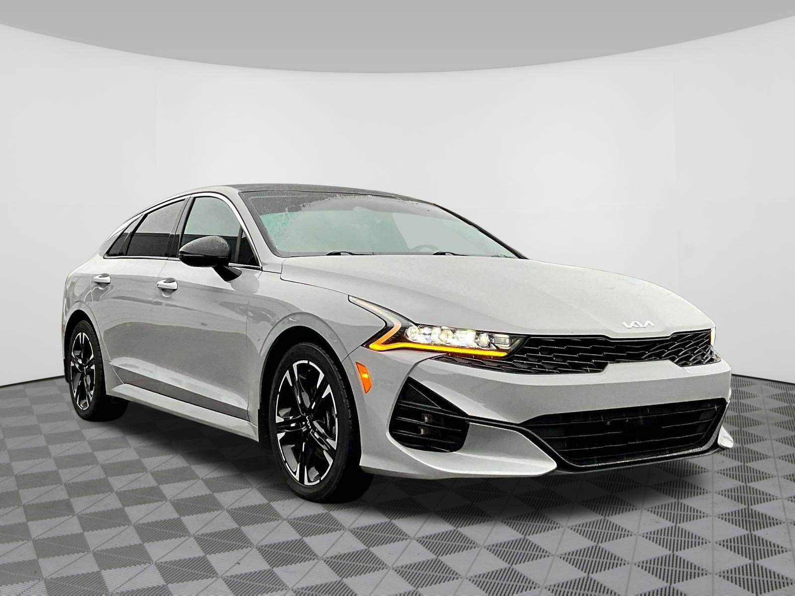 Used 2022 Kia K5 GT-Line w/ GT-Line FWD Premium Package image 3