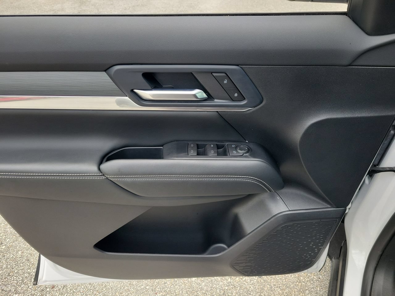 Used 2026 GMC Terrain Elevation FWD image 13