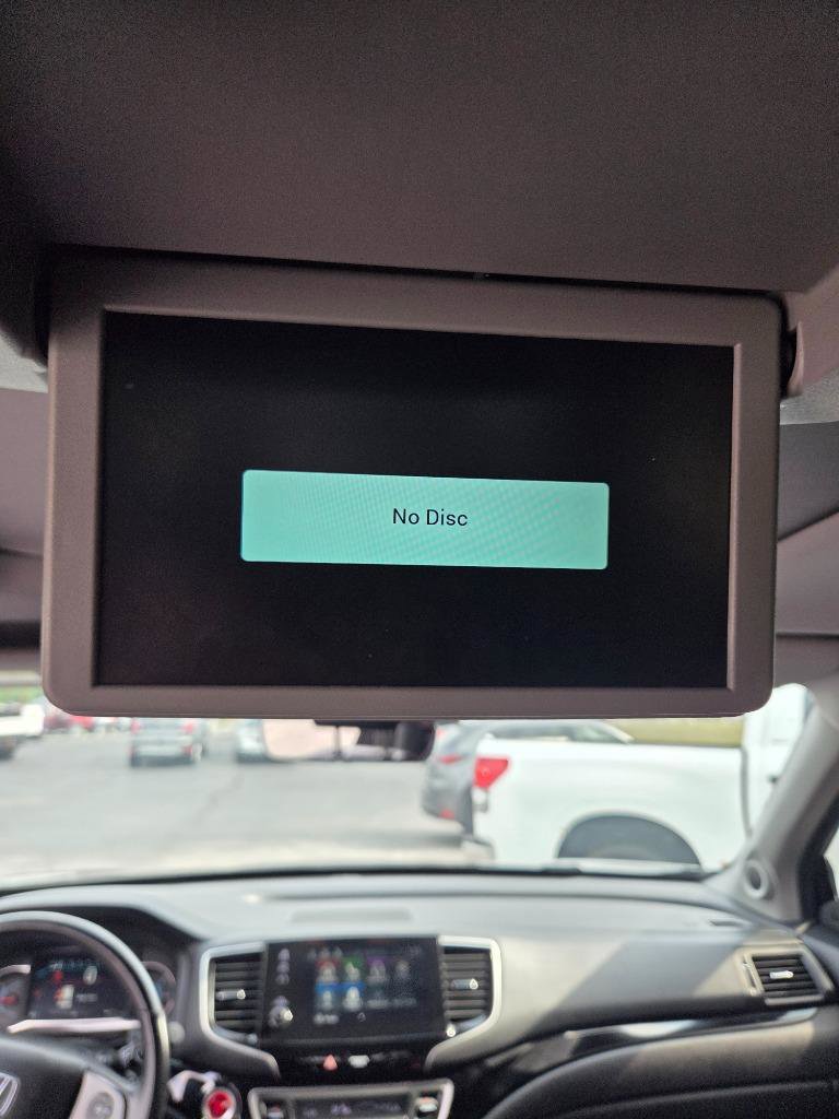 Used 2019 Honda Pilot Touring image 14