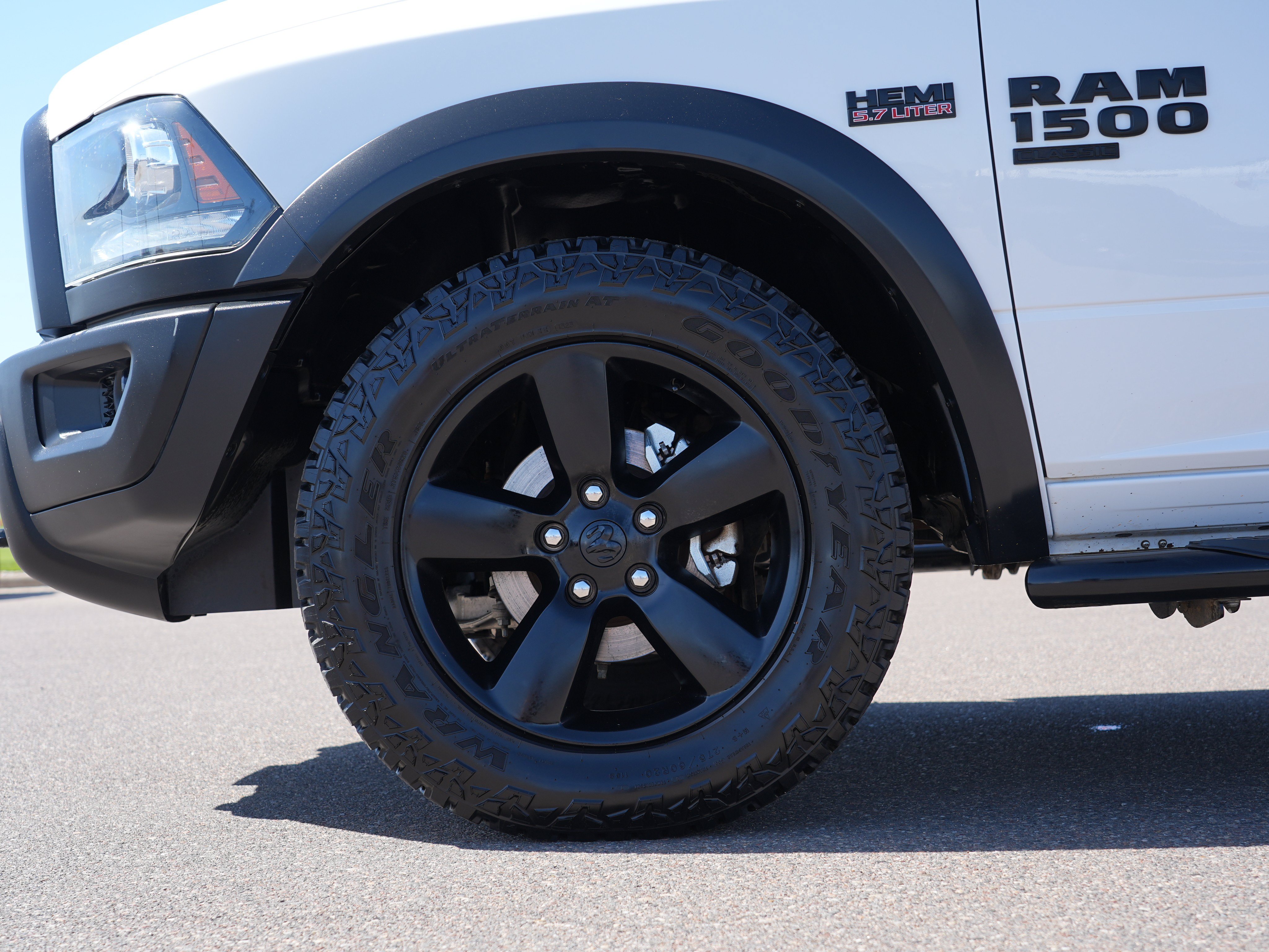 Used 2019 RAM 1500 Warlock AWD/4WD image 11