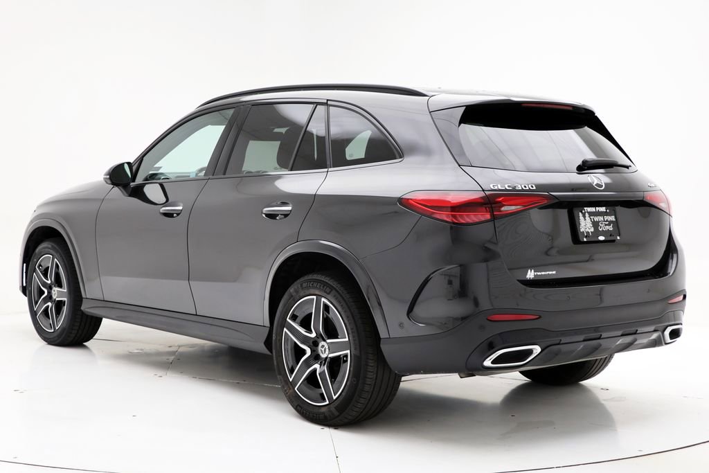 Used 2024 Mercedes-Benz GLC 300 4MATIC image 6