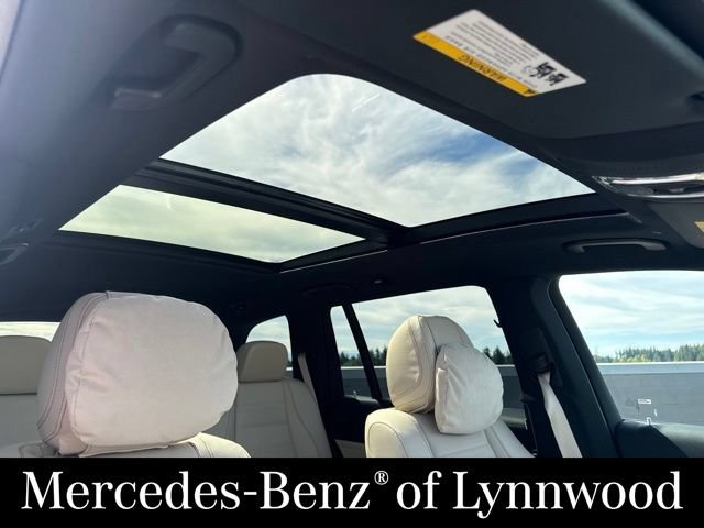 New 2026 Mercedes-Benz GLS 580 4MATIC image 22