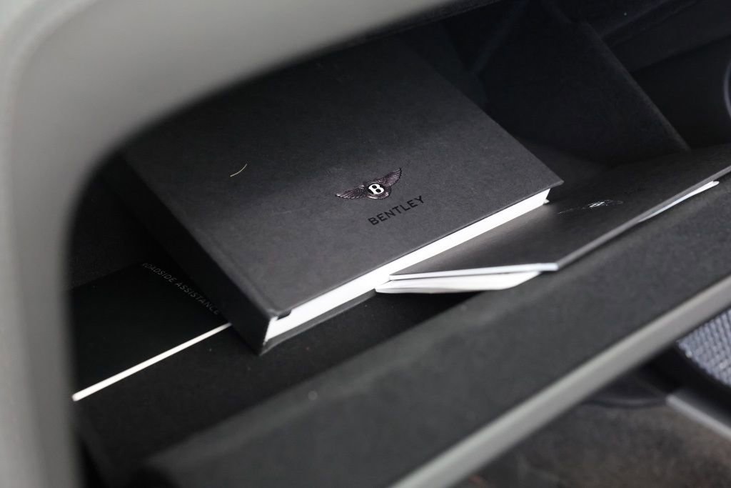 Used 2025 Bentley Continental GTC image 31