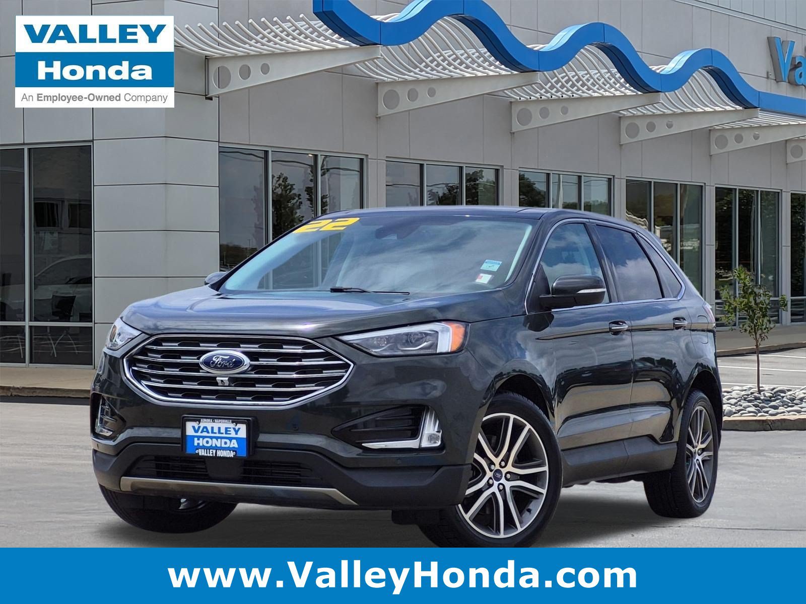 Used 2022 Ford Edge Titanium w/ Equipment Group 301A AWD/4WD image 1