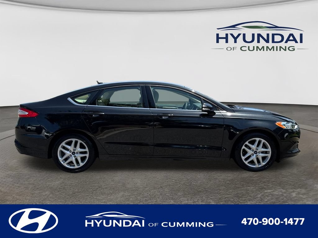 Used 2014 Ford Fusion SE FWD image 9