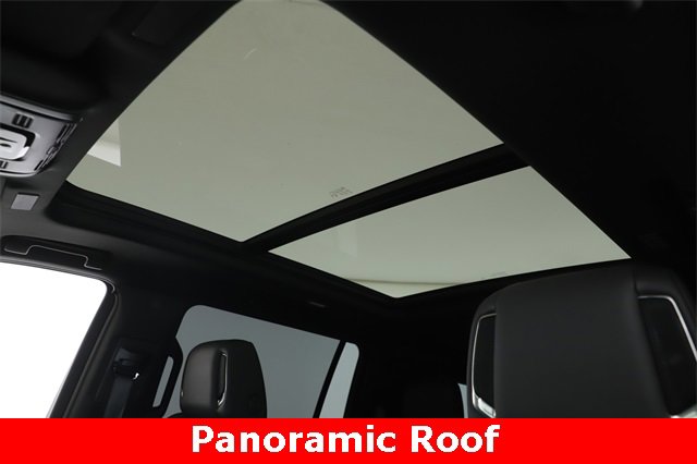 Used 2025 Cadillac Escalade ESV Sport image 37