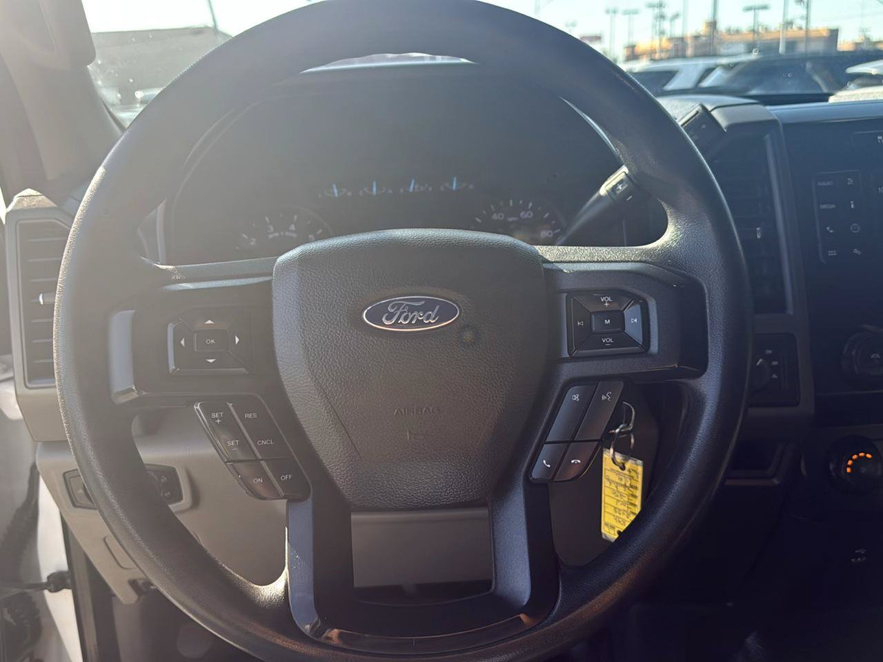 Used 2022 Ford F250 XL w/ Power Equipment Group AWD/4WD image 15