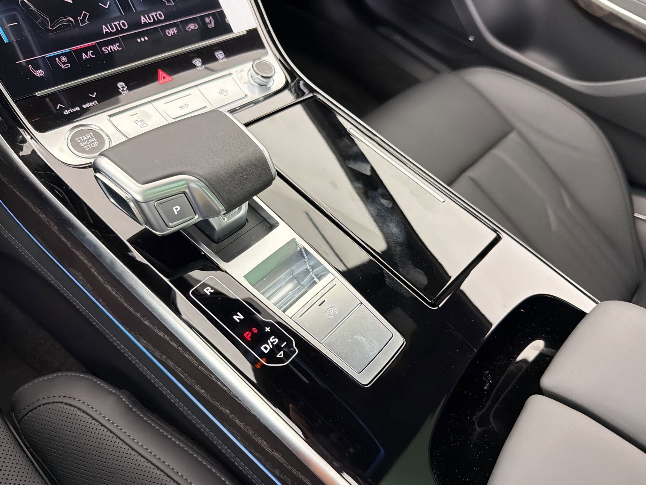 New 2026 Audi A8 L 3.0T AWD/4WD image 20