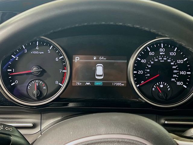 Used 2024 Kia Carnival EX image 12