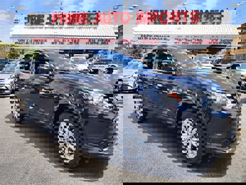 Used 2019 Nissan Rogue Sport S w/ Appearance Package image 1