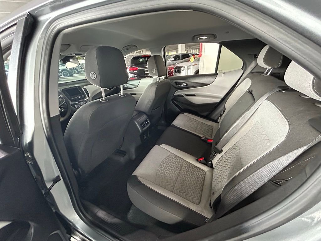 Used 2024 Chevrolet Equinox LS image 37