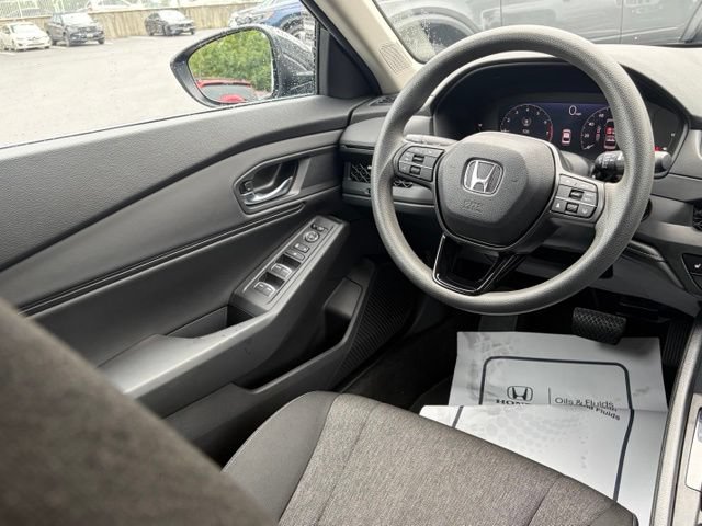 Certified 2023 Honda Accord EX image 30