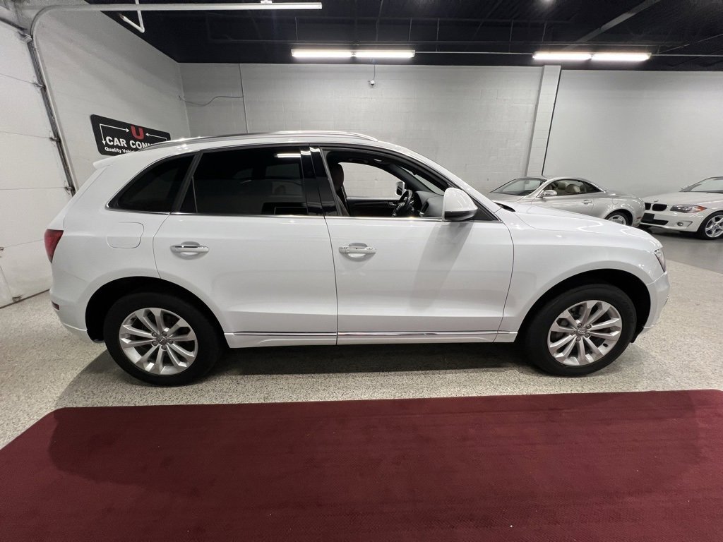 Used 2015 Audi Q5 2.0T Premium Plus w/ Technology Package image 11