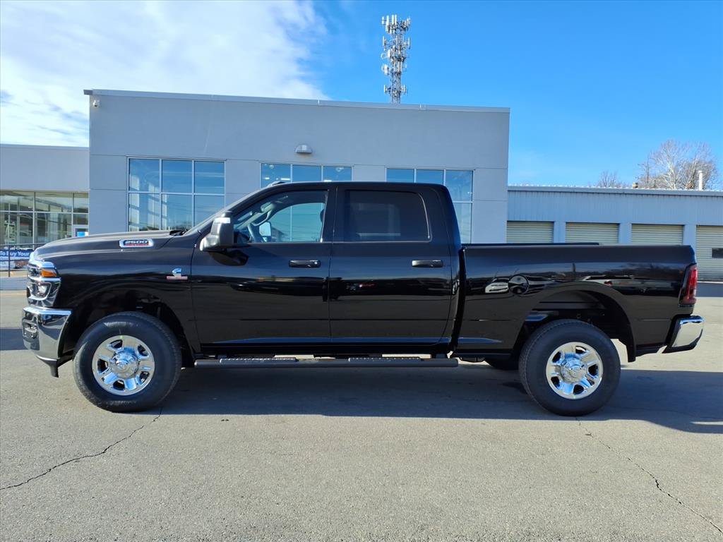 New 2026 RAM 2500 Tradesman AWD/4WD image 7
