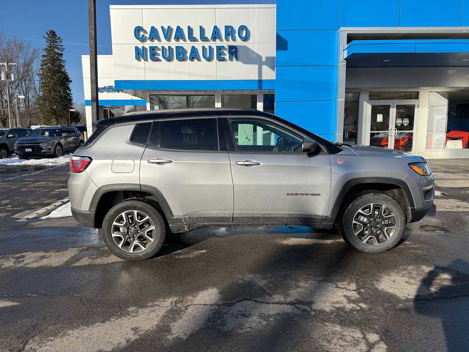 Used 2020 Jeep Compass Trailhawk w/ Leather Interior Group image 4