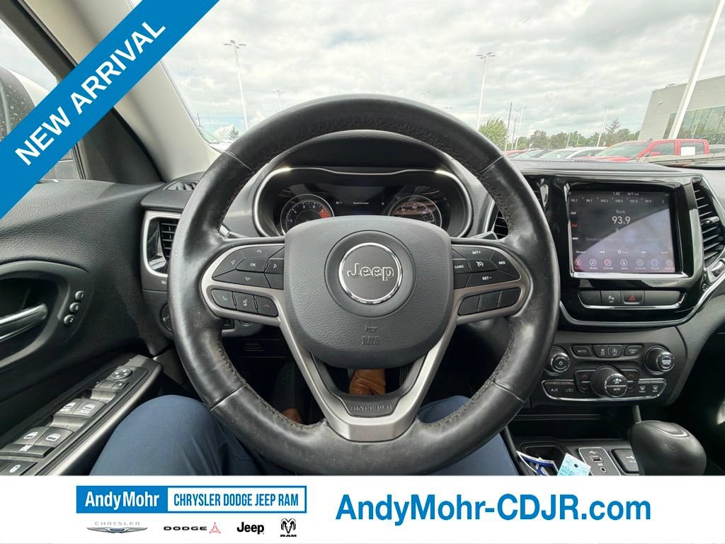 Used 2019 Jeep Cherokee Limited FWD image 13
