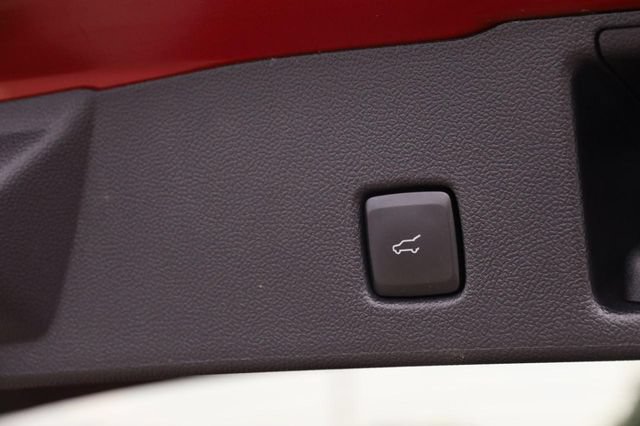 Used 2023 Ford Escape ST-Line w/ Tech Pack #1 FWD image 8