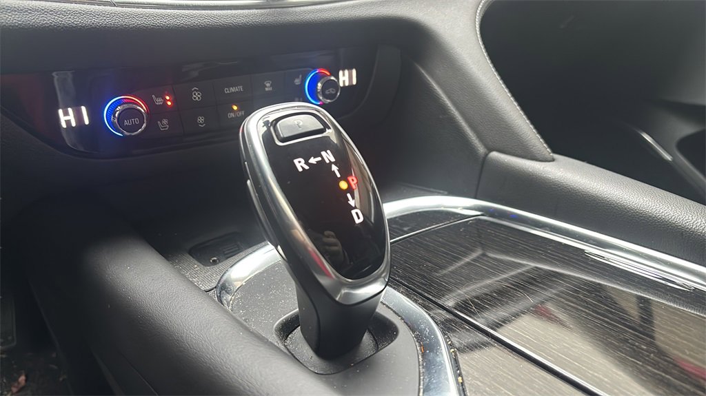 Used 2020 Buick Enclave Avenir w/ Avenir Technology Package image 23