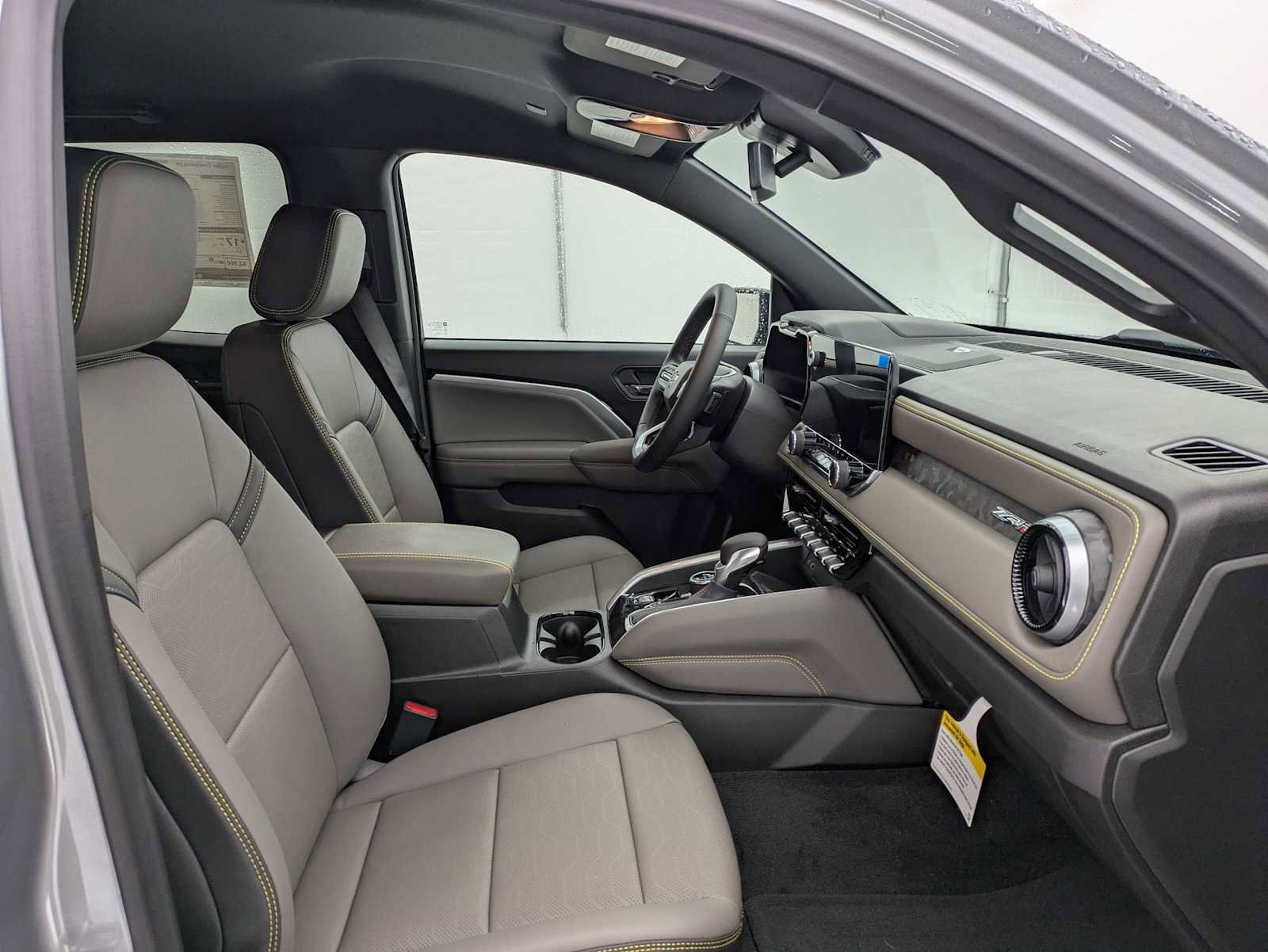 New 2026 Chevrolet Colorado ZR2 w/ Technology Package image 23