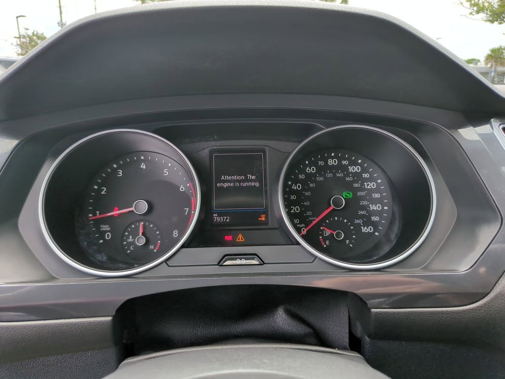 Used 2021 Volkswagen Tiguan SE FWD image 37
