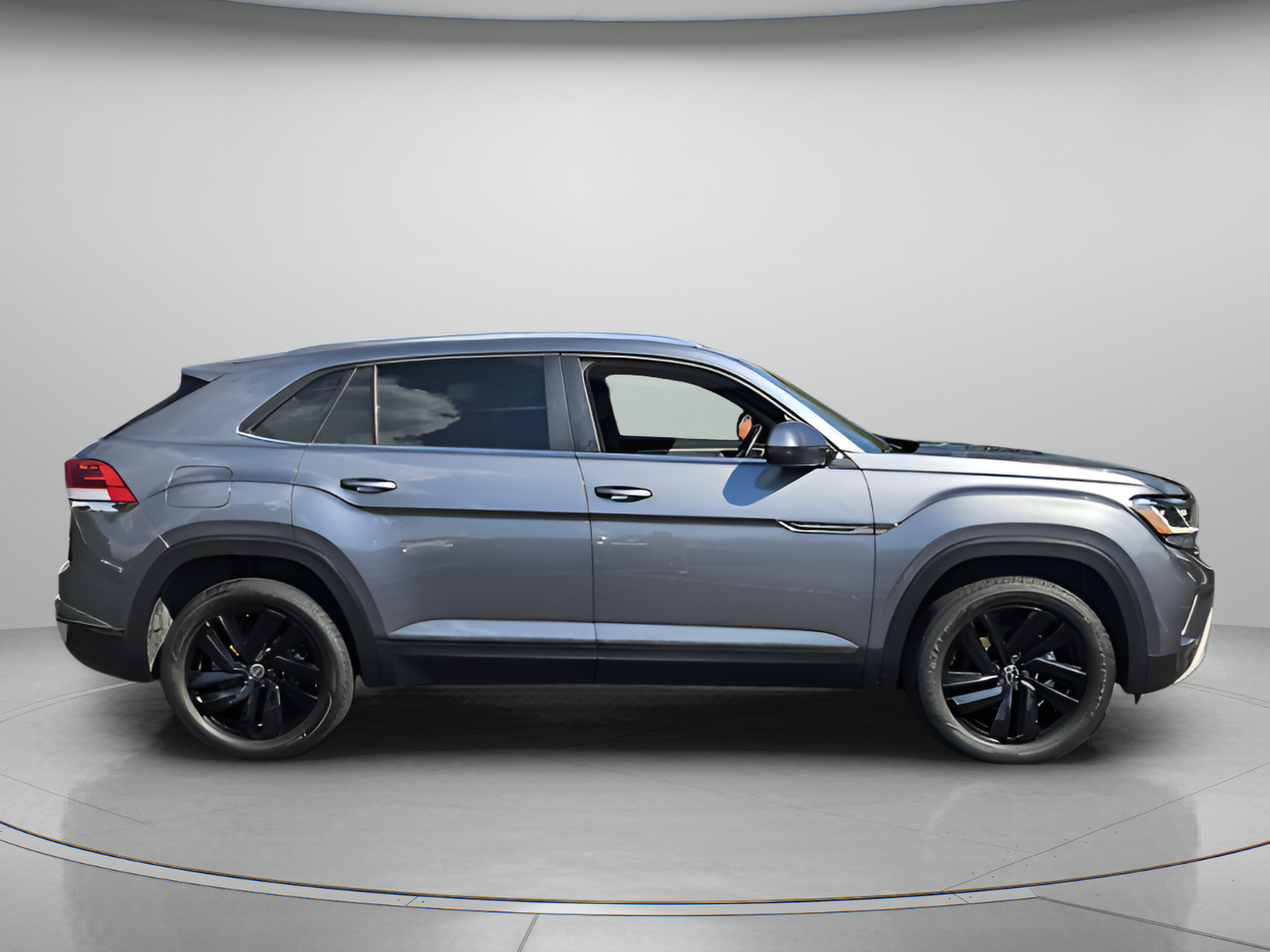 Used 2023 Volkswagen Atlas Cross Sport SE w/ Black Wheel Package FWD image 6
