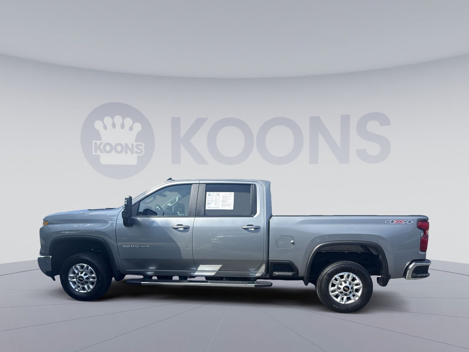 Used 2026 Chevrolet Silverado 2500 LT AWD/4WD image 2