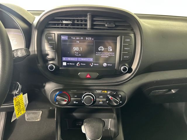 Used 2023 Kia Soul LX w/ LX Technology Package image 21