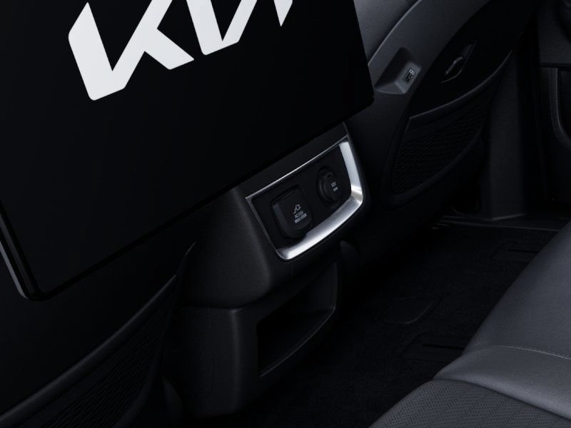 New 2027 Kia Carnival SX Prestige FWD image 26